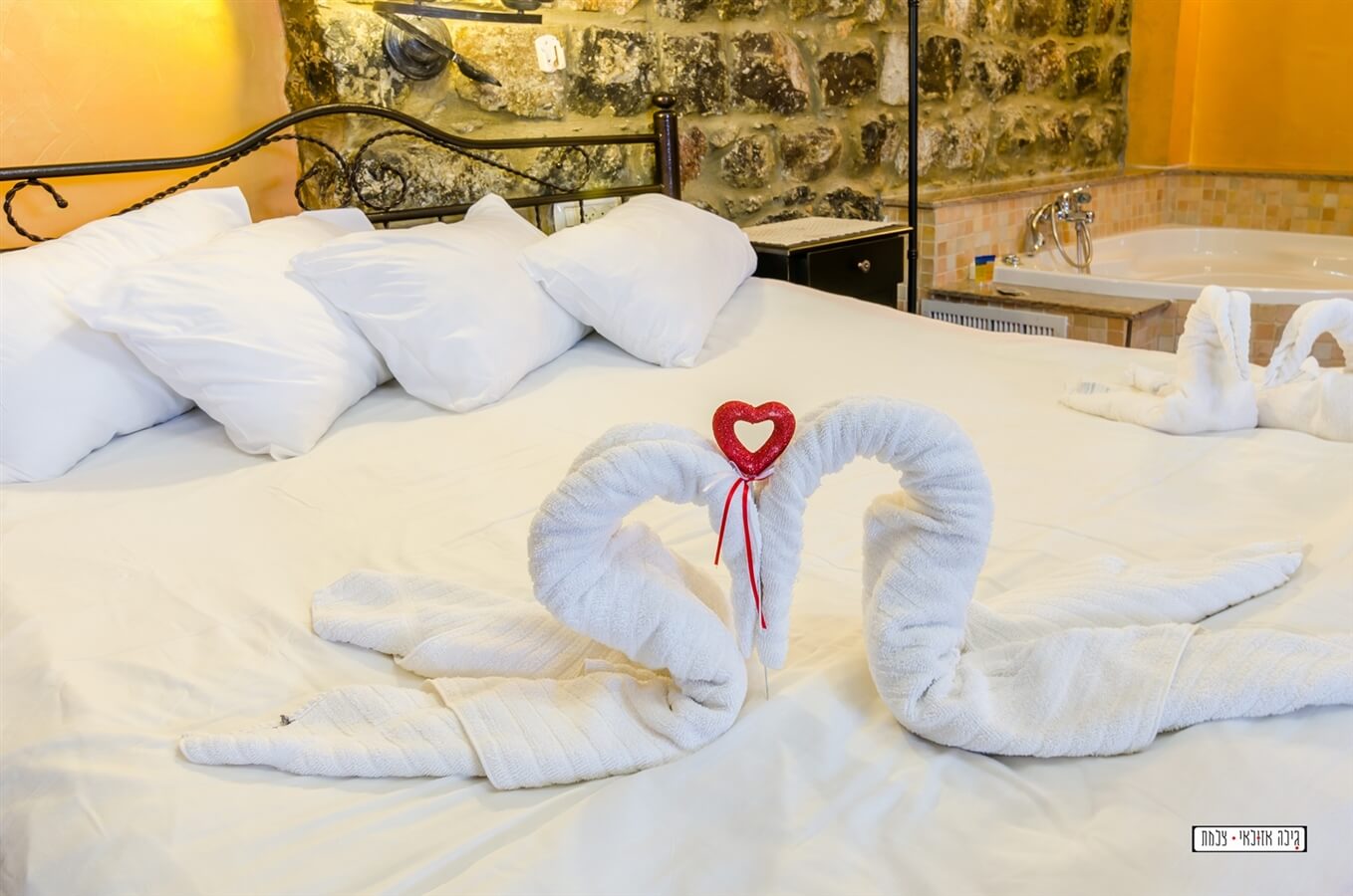 תמונה של סוויטה עם ג'קוזי - 8 תמונה של סוויטה עם ג'קוזי - 8