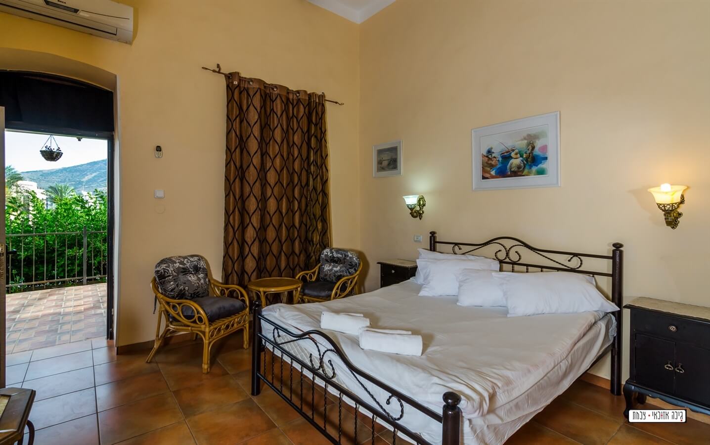 תמונה של יחידת אירוח עם ג'קוזי - 2 תמונה של יחידת אירוח עם ג'קוזי - 2