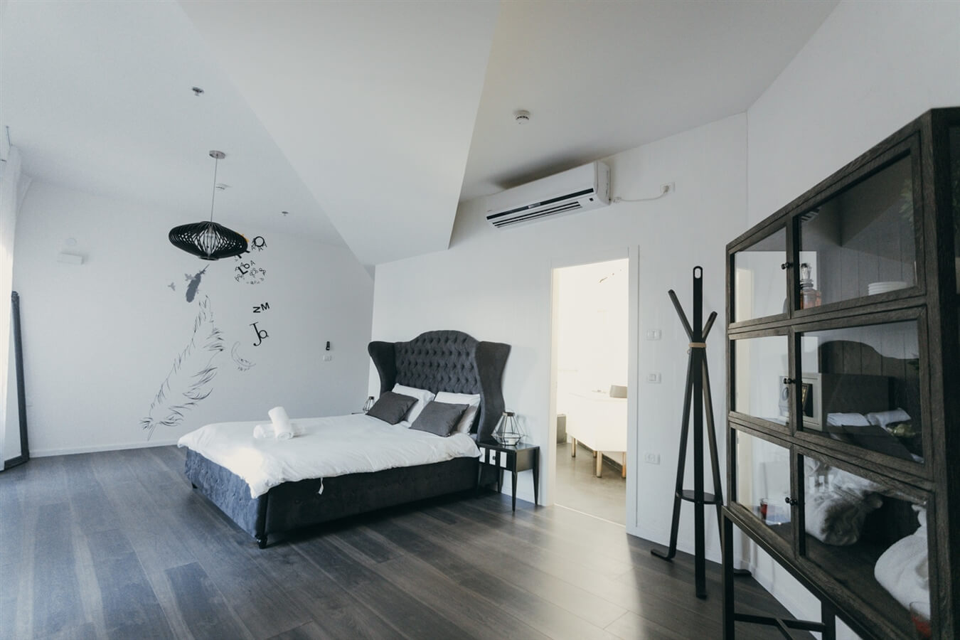 תמונה של סוויטת גן עם בריכה - 1 תמונה של סוויטת גן עם בריכה - 1