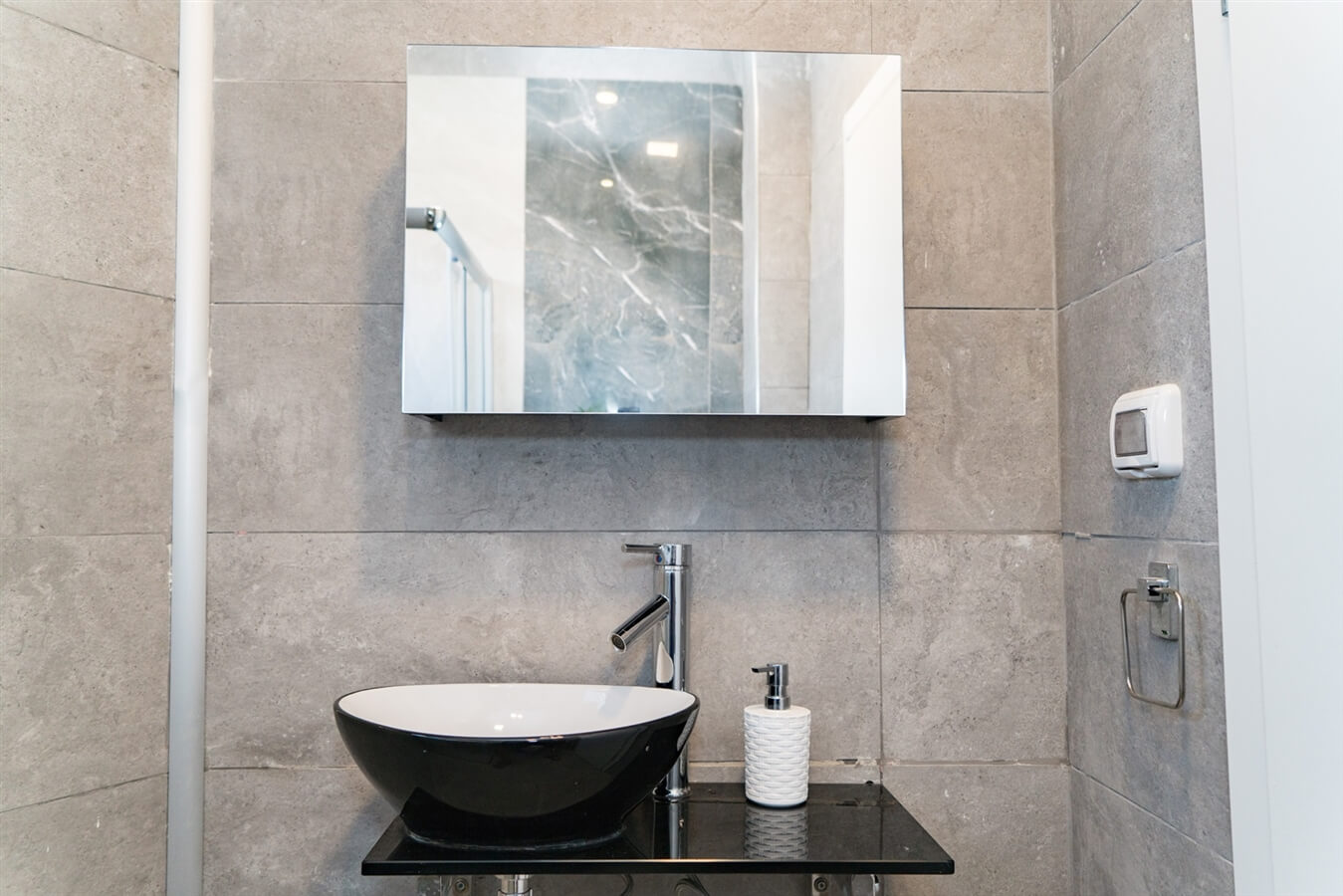 תמונה של היחידה הרומנטית - 6 תמונה של היחידה הרומנטית - 6