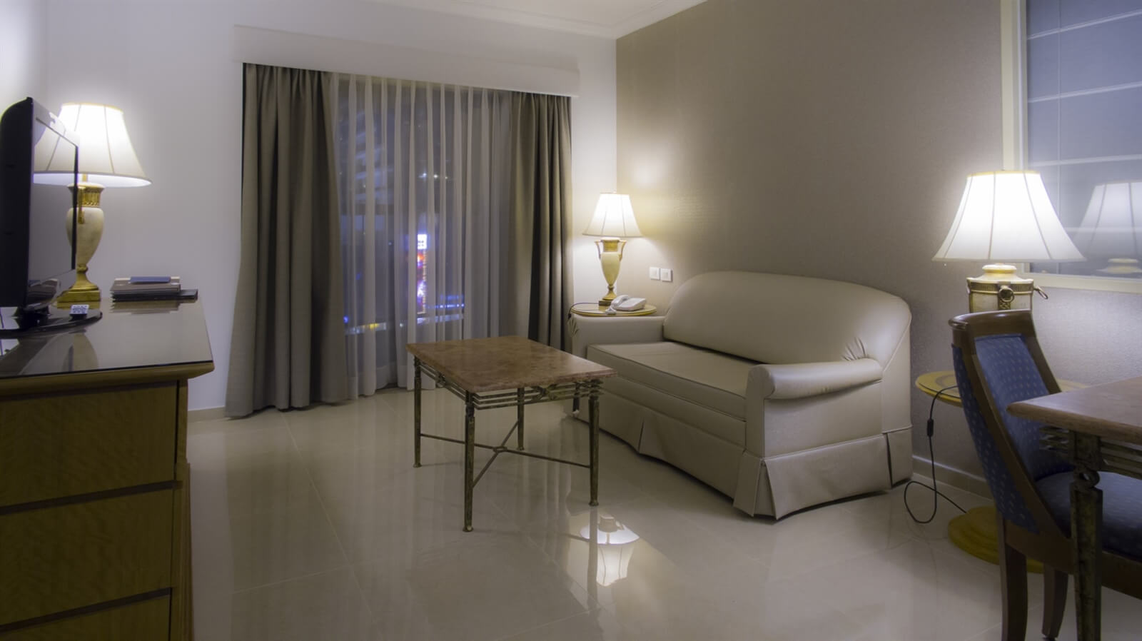 תמונה של מלכת שבא - 3