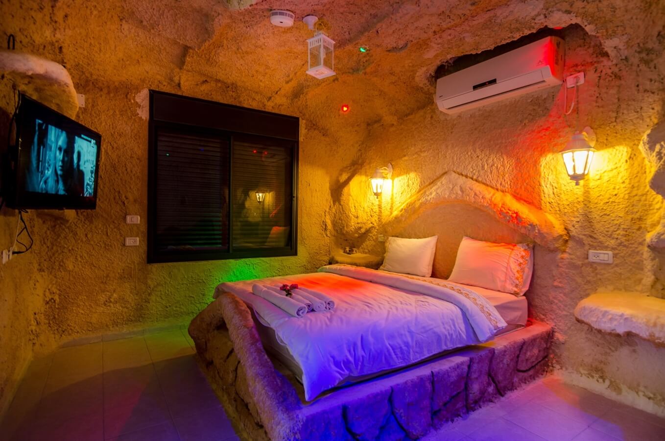 תמונה של מערת קיסר על המים - 5