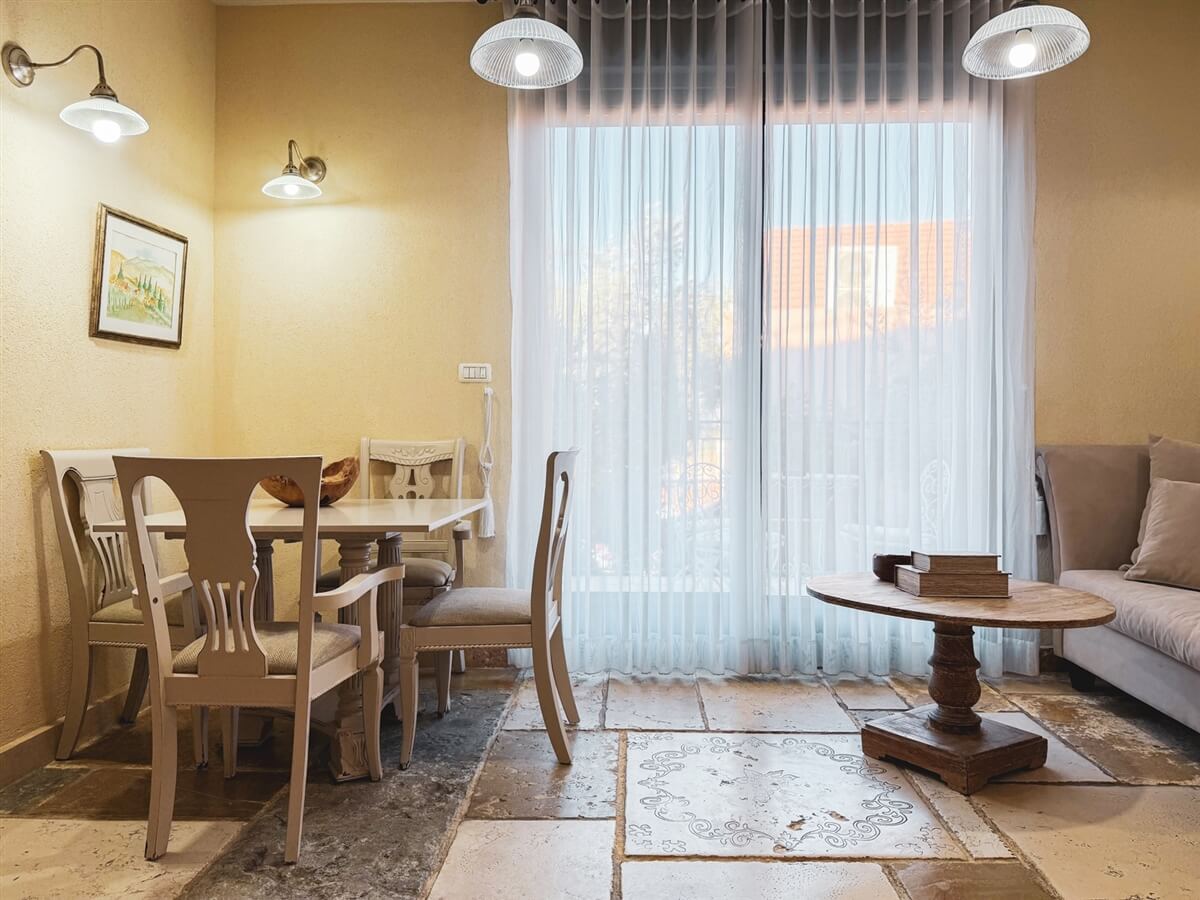 תמונה של אודם - 2