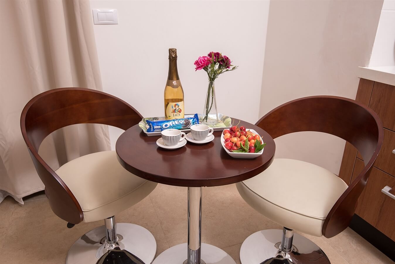 תמונה של סוויטה 3 - 7