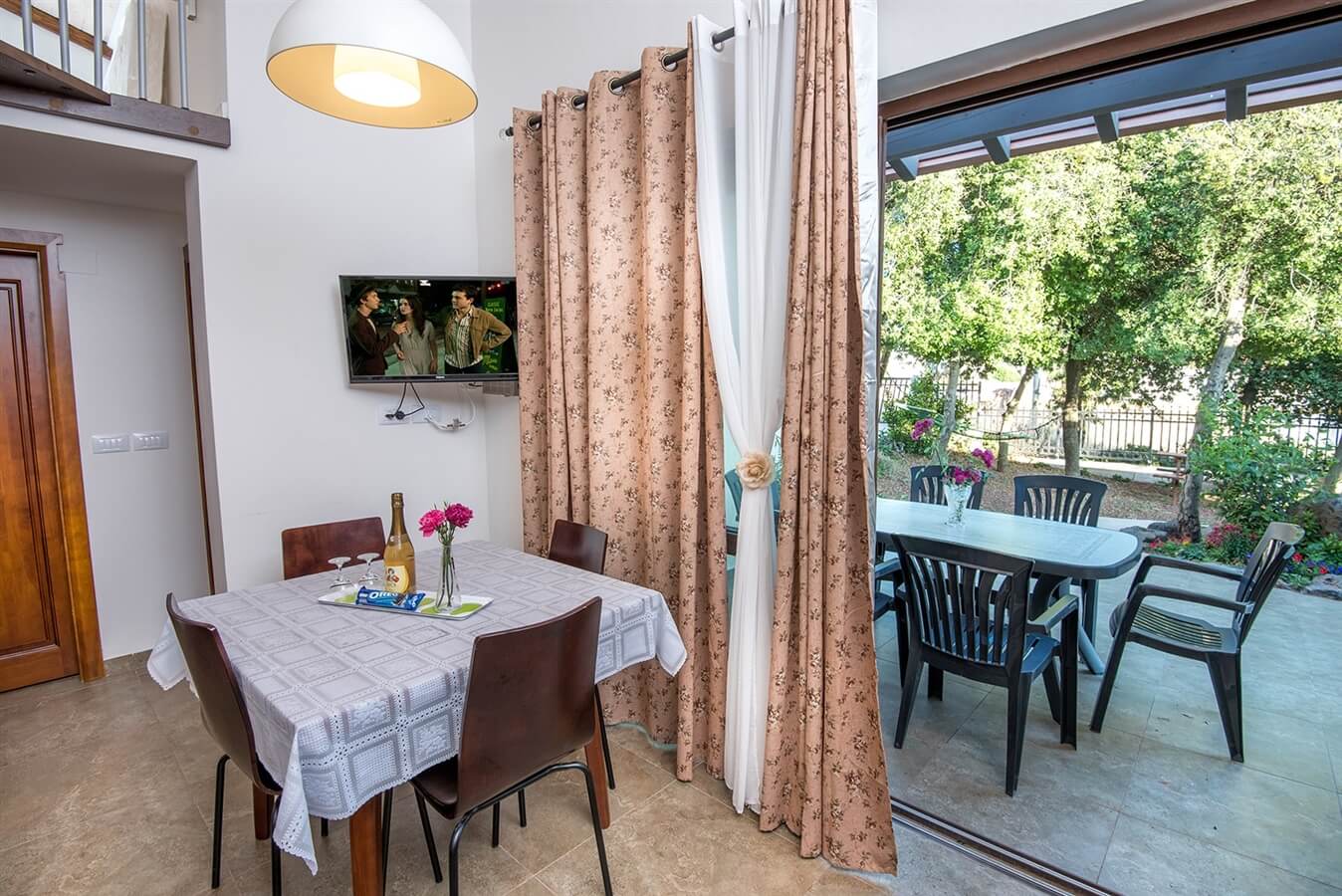 תמונה של סוויטות 1+2 - 9