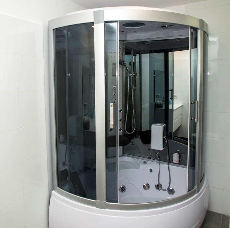 תמונה של סוויטה A - 8