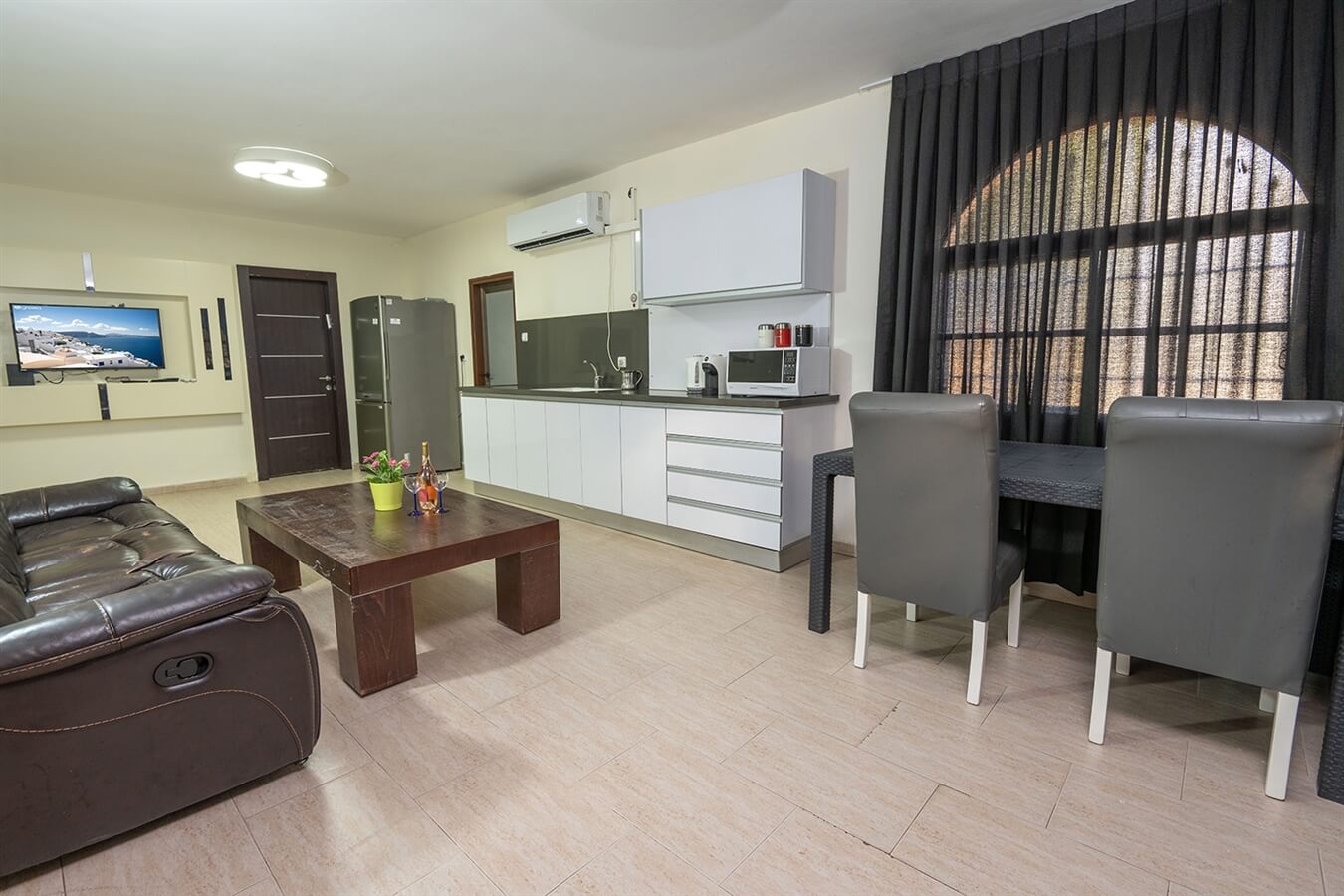 תמונה של היחידות המשפחתיות - 8 תמונה של היחידות המשפחתיות - 8