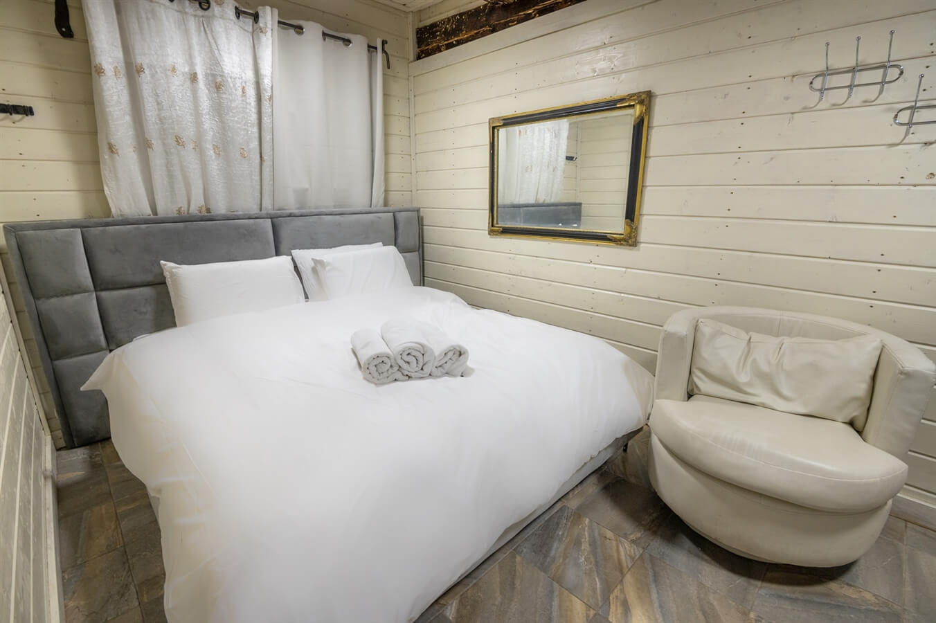 תמונה של היחידות המשפחתיות - 11 תמונה של היחידות המשפחתיות - 11