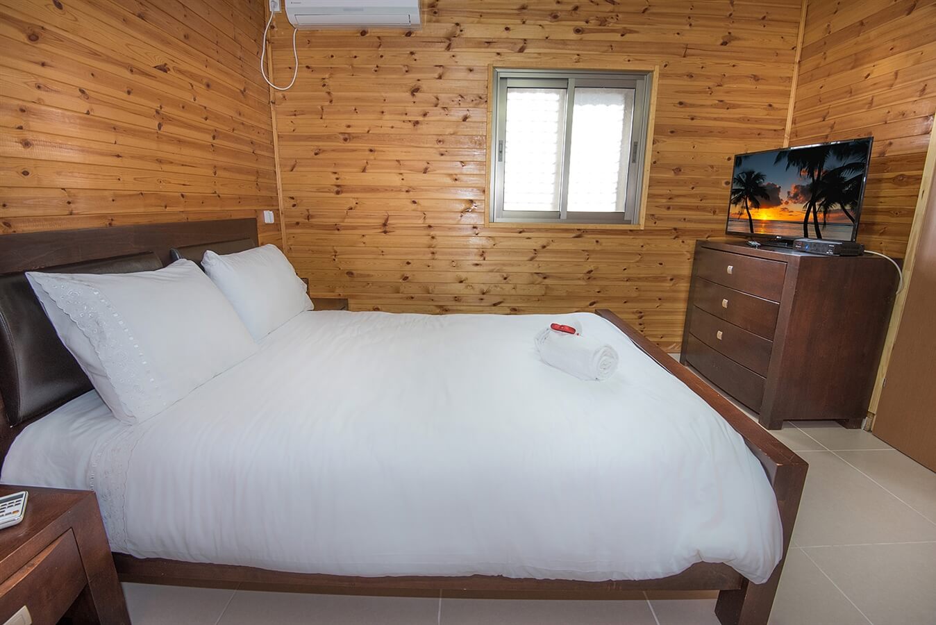 תמונה של יחידת בראשית - 11