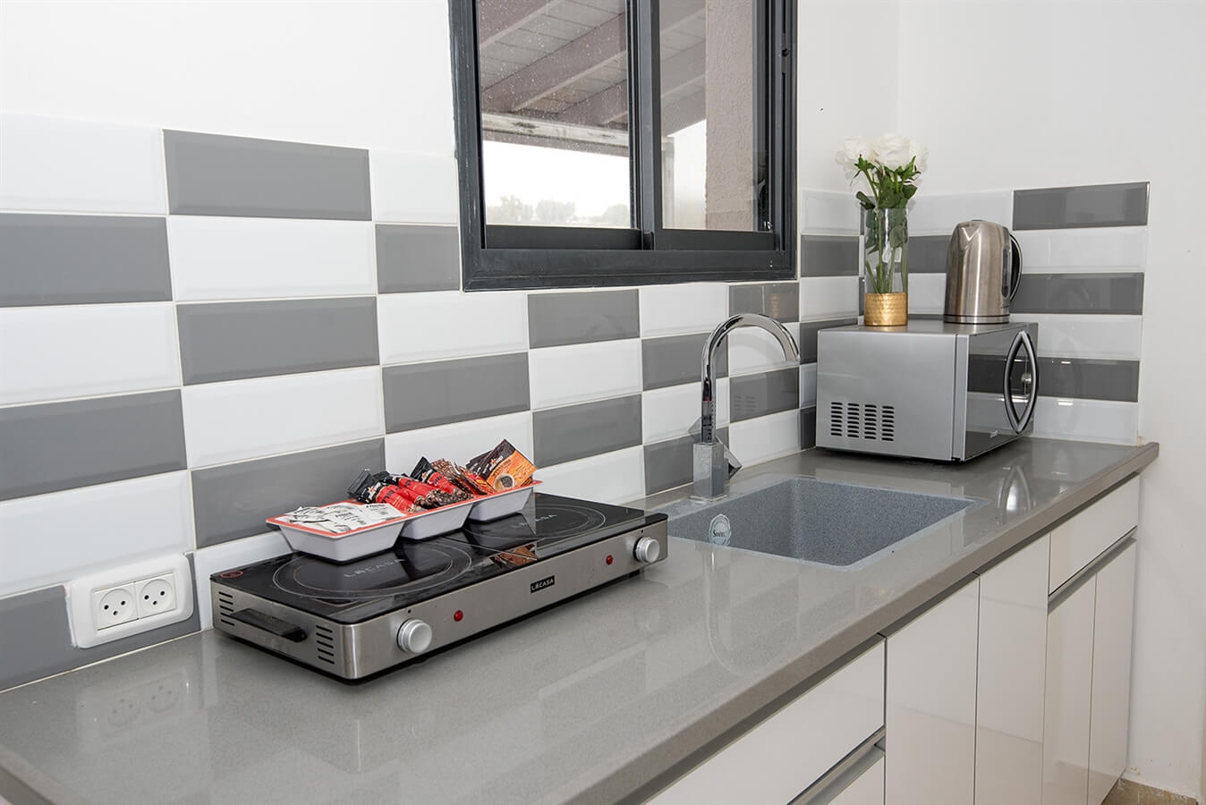 תמונה של יחידת חוסן - 8