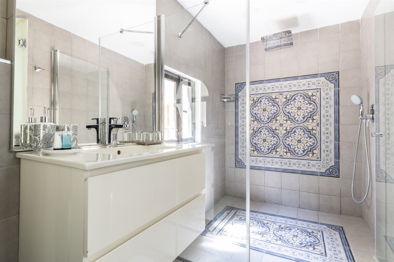 תמונה של נוף לגן - 3 תמונה של נוף לגן - 3