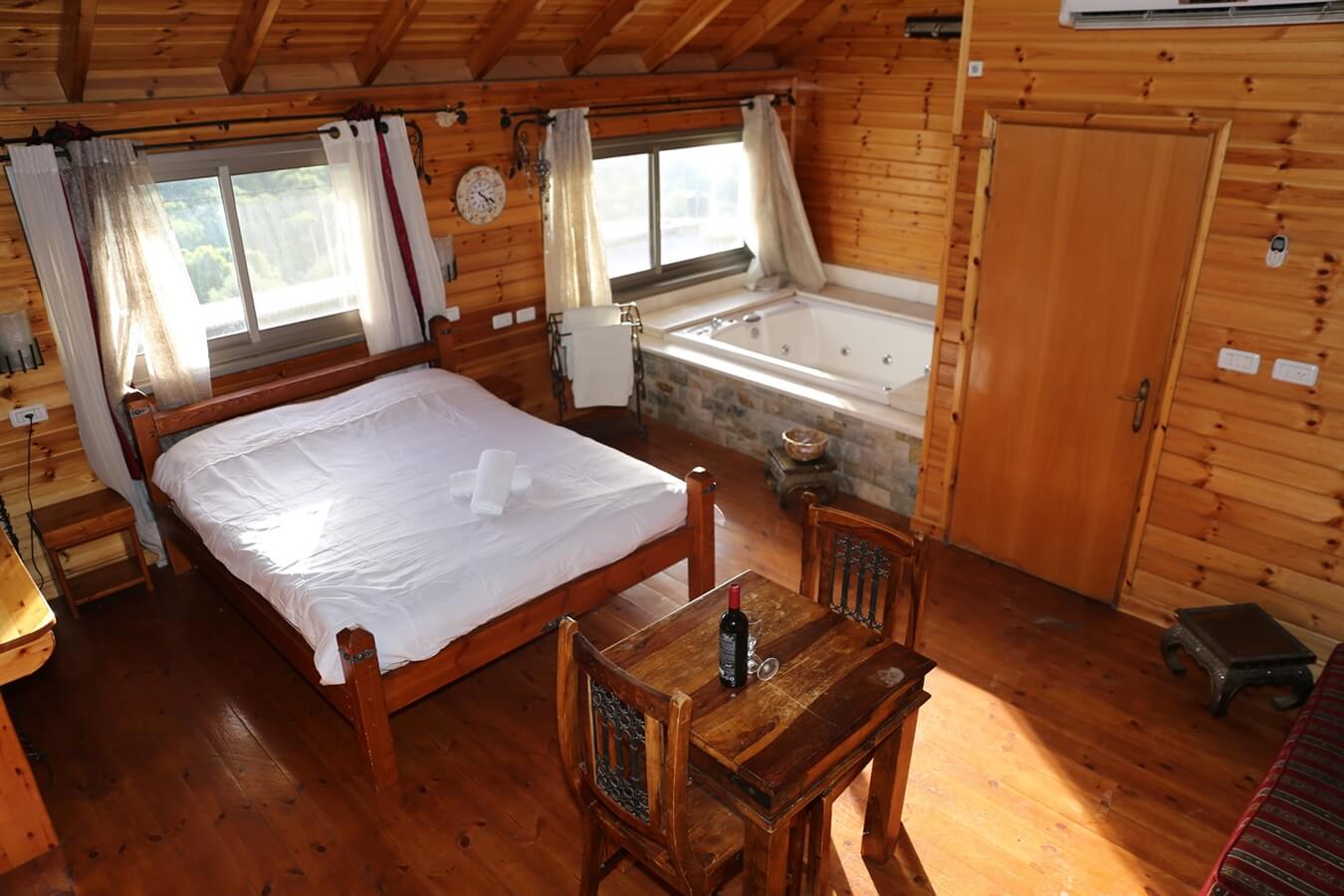 תמונה של הבקתה המשפחתית - 1 תמונה של הבקתה המשפחתית - 1