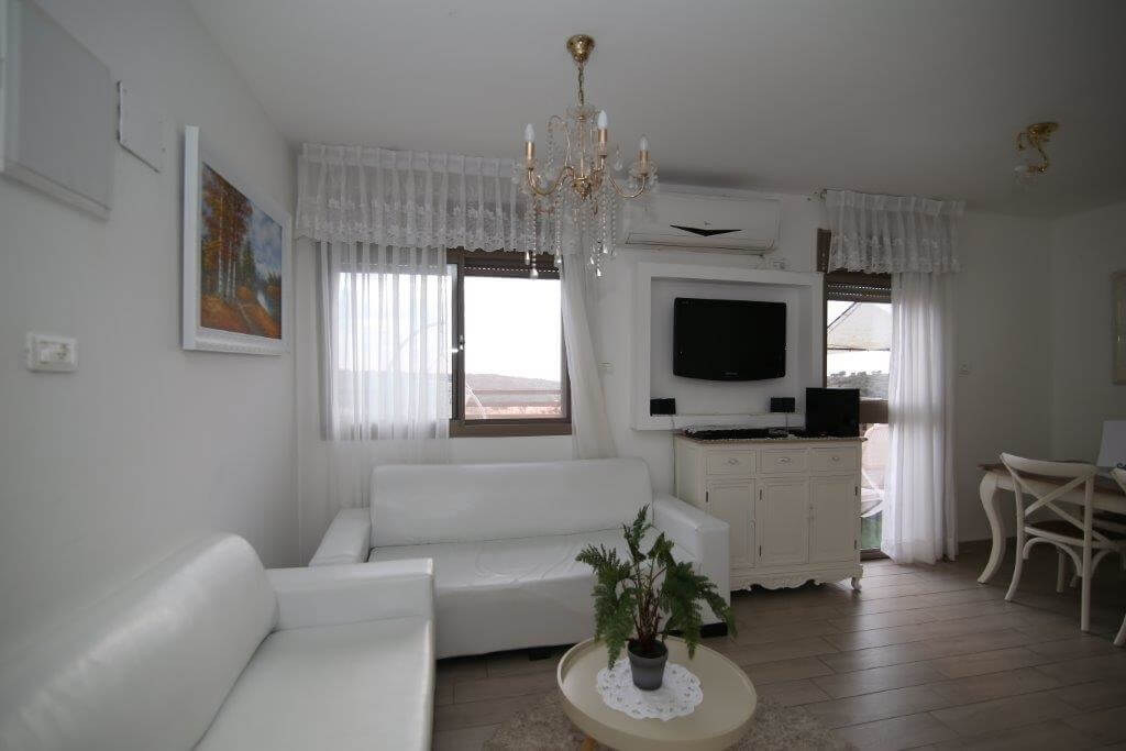 תמונה של סוויטה 1 - 8