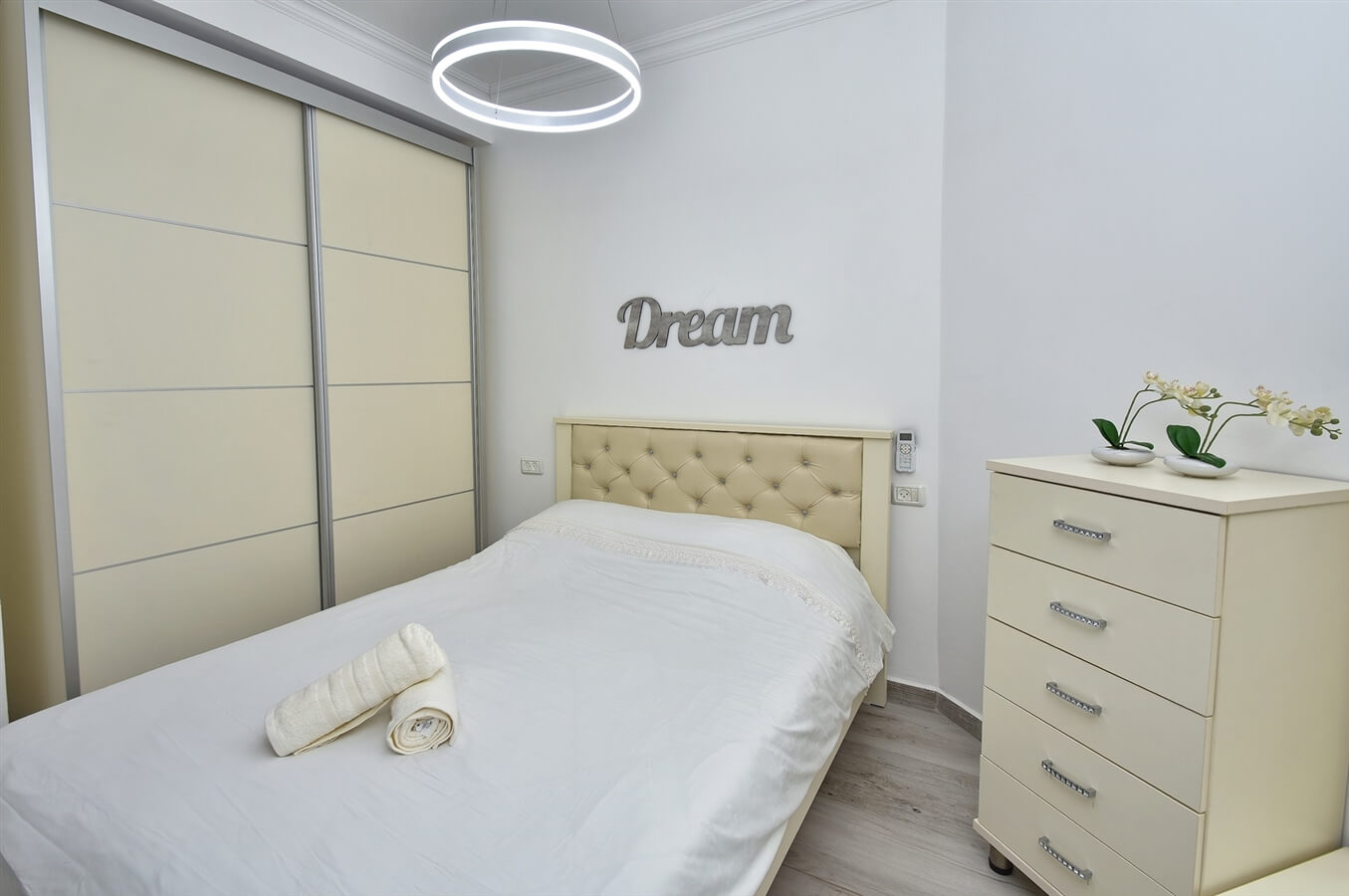 תמונה של סוויטת בוטיק משפחתית - 3 תמונה של סוויטת בוטיק משפחתית - 3