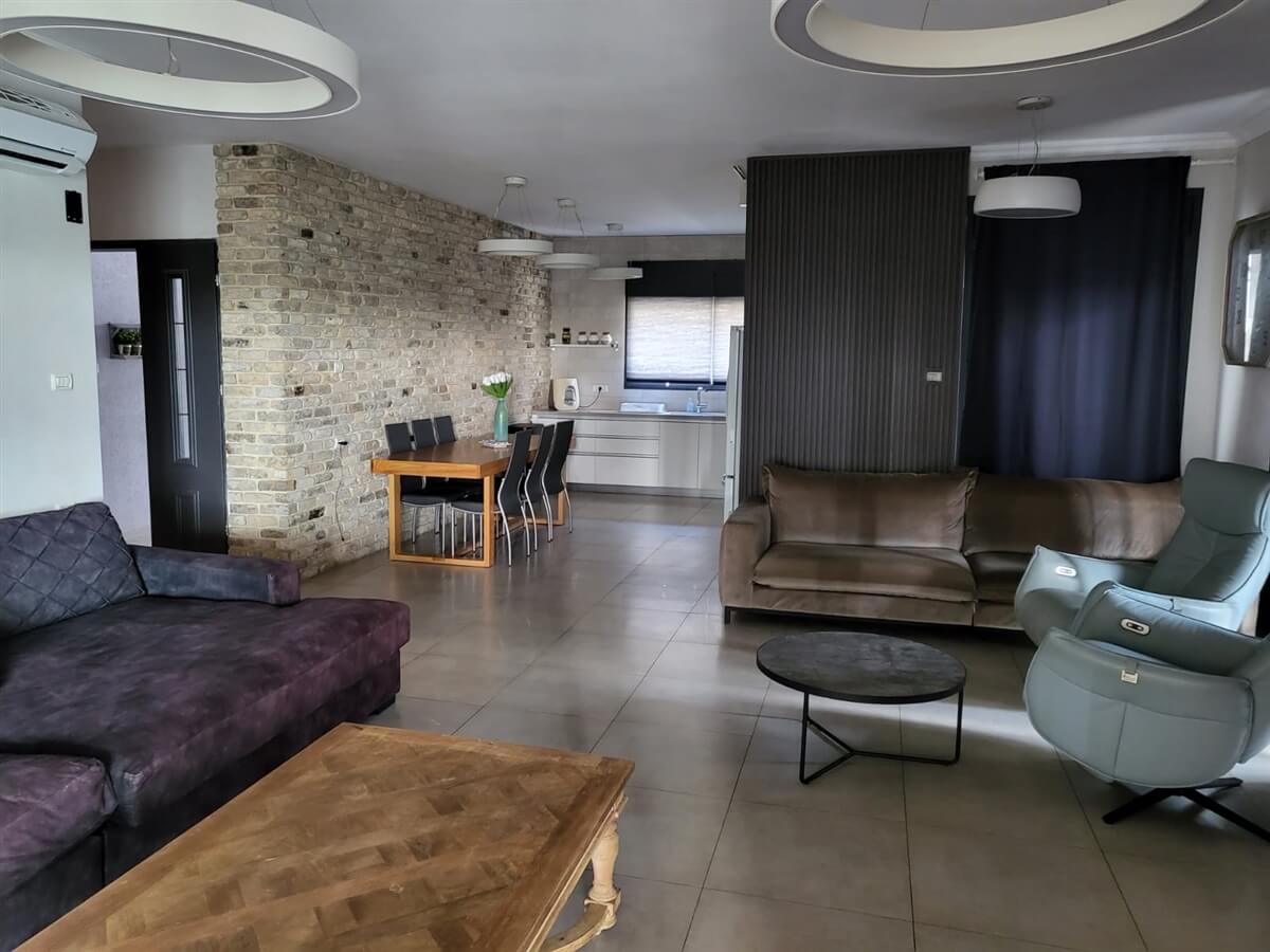 תמונה של פנים הוילה - 9