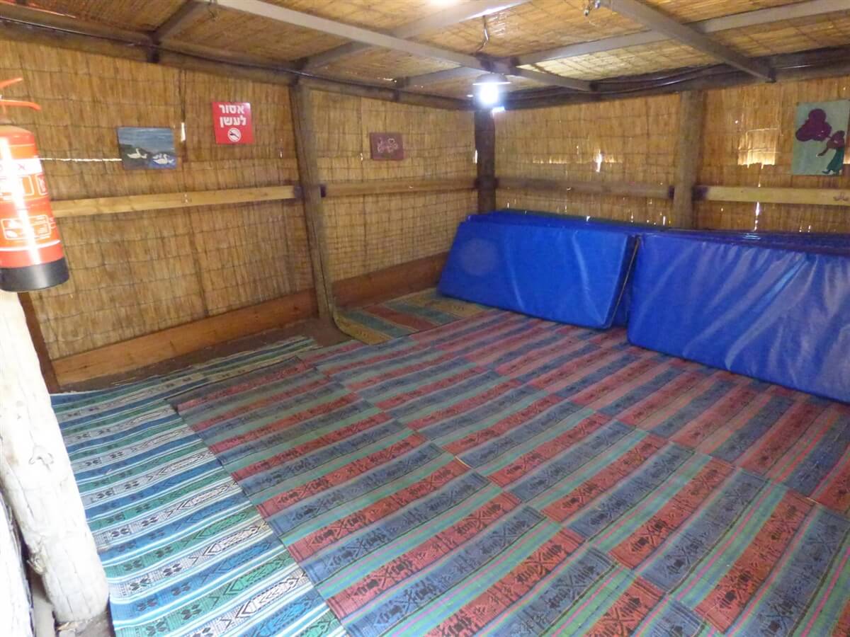 תמונה של חושות ואוהלי אירוח - 2 תמונה של חושות ואוהלי אירוח - 2