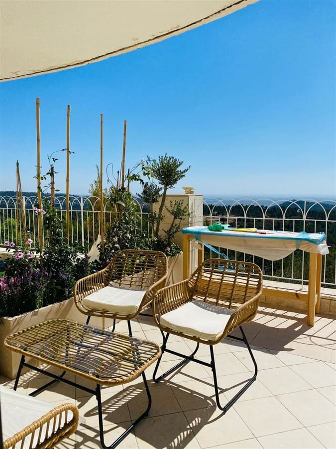 תמונה של דירה עם מרפסת - 10