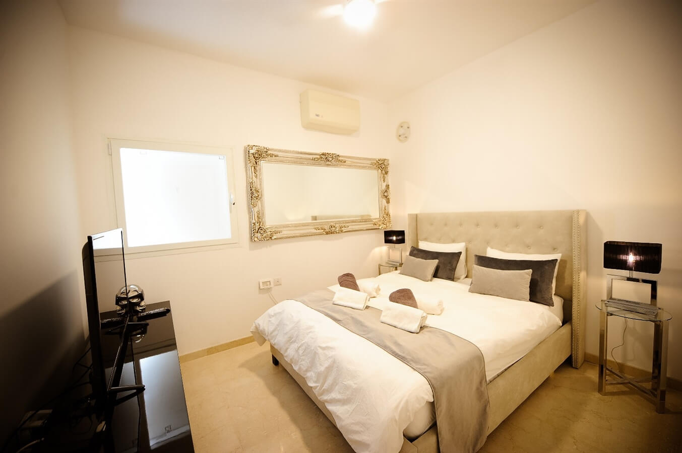 תמונה של פנים הוילה - 8