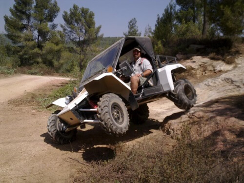 תמונה של טרקטורונים ותומקאר