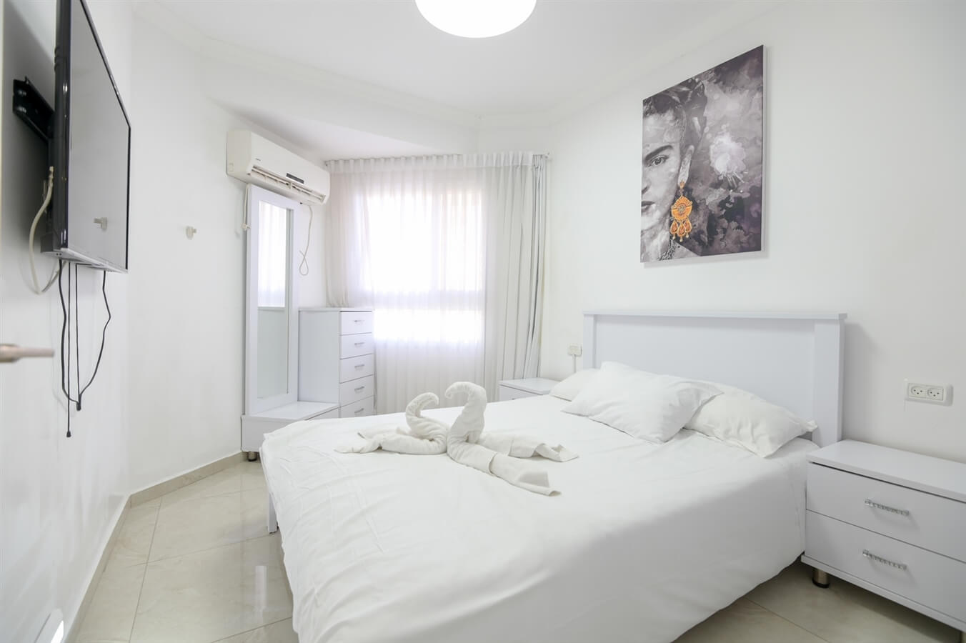 תמונה של לבנה 119 - 4