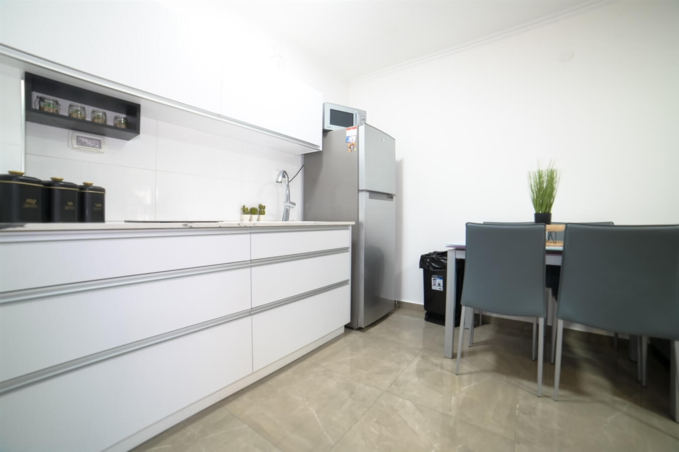 תמונה של נשיאותית - 4