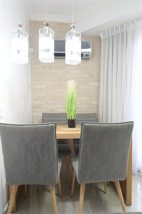 תמונה של לבנה 119 - 6