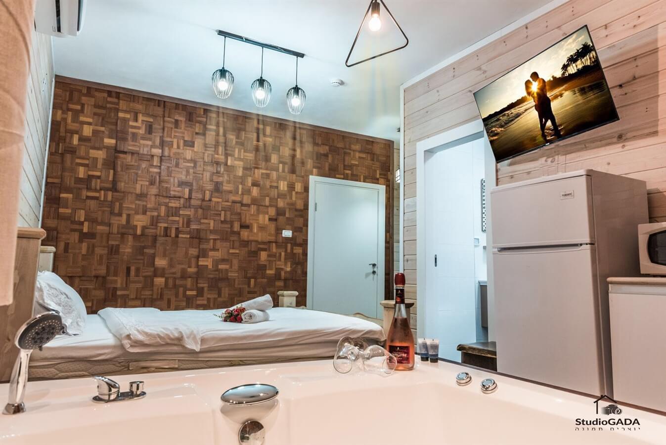 תמונה של סוויטה 2 - 2