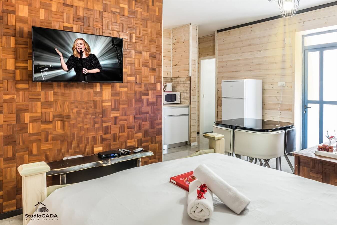 תמונה של סוויטה 4 - 4