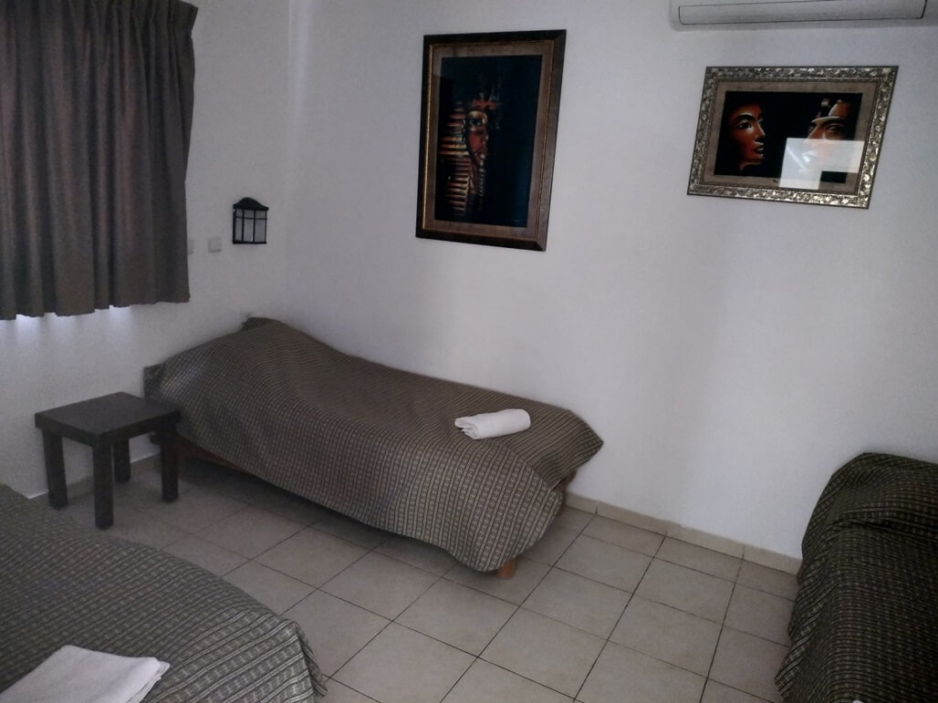 תמונה של יחידות משפחתיות - 3