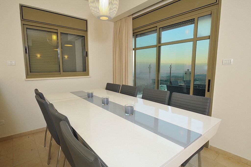 תמונה של וילה 6 חדרים - 9