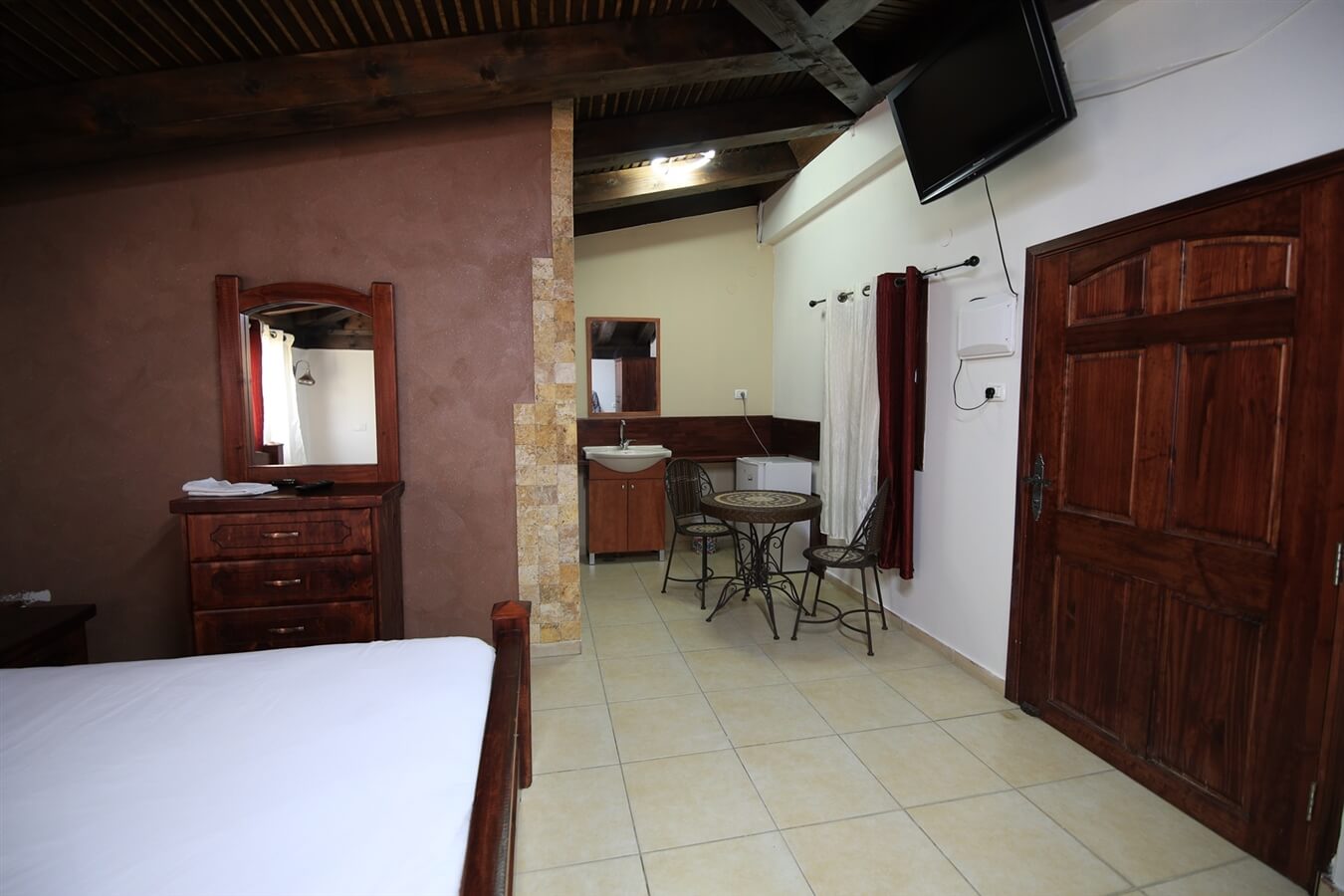 תמונה של חדרי אירוח כפריים - 10 תמונה של חדרי אירוח כפריים - 10