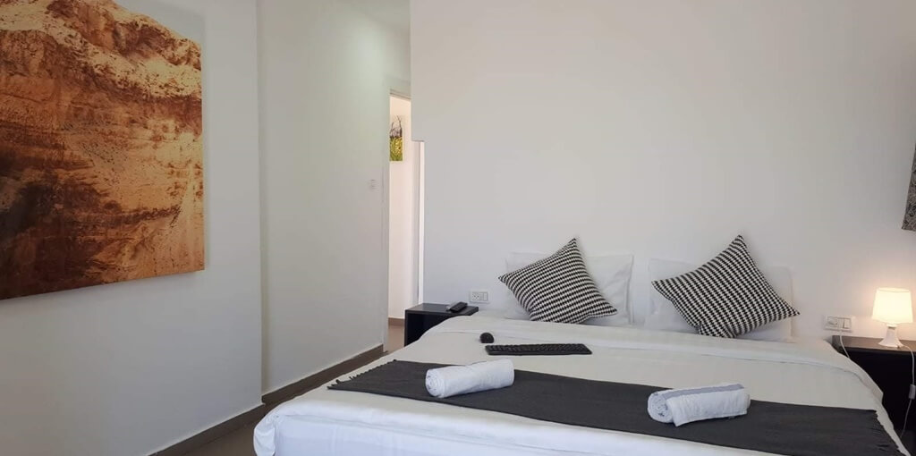 תמונה של חדר לנוף - 2 תמונה של חדר לנוף - 2