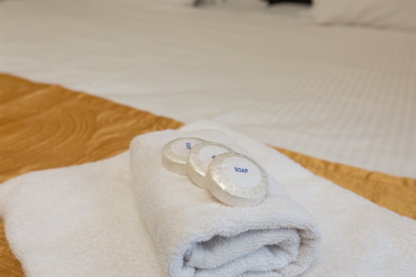 תמונה של דלוקס - 4