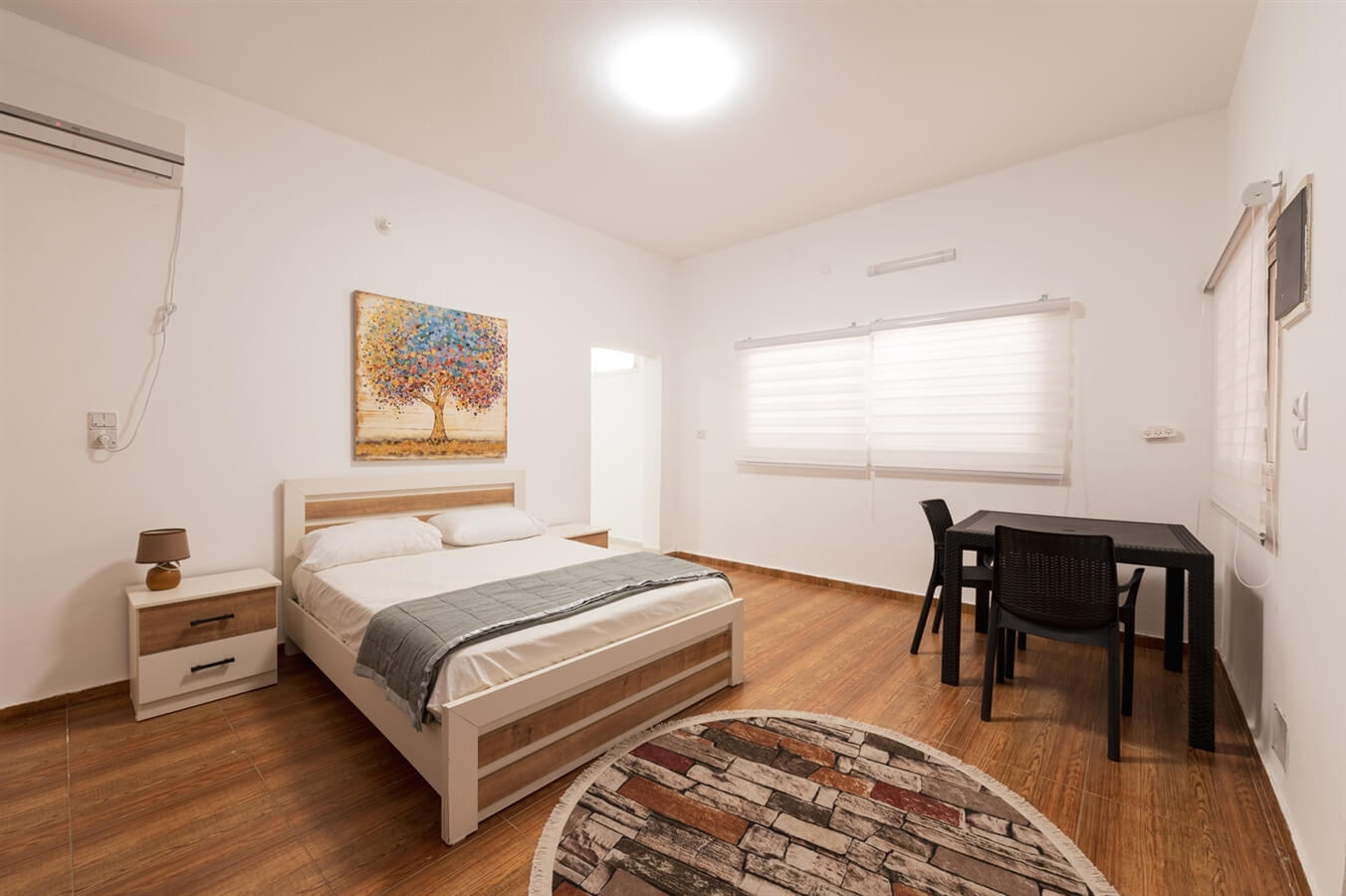 תמונה של יח. זוגית 1 - 3