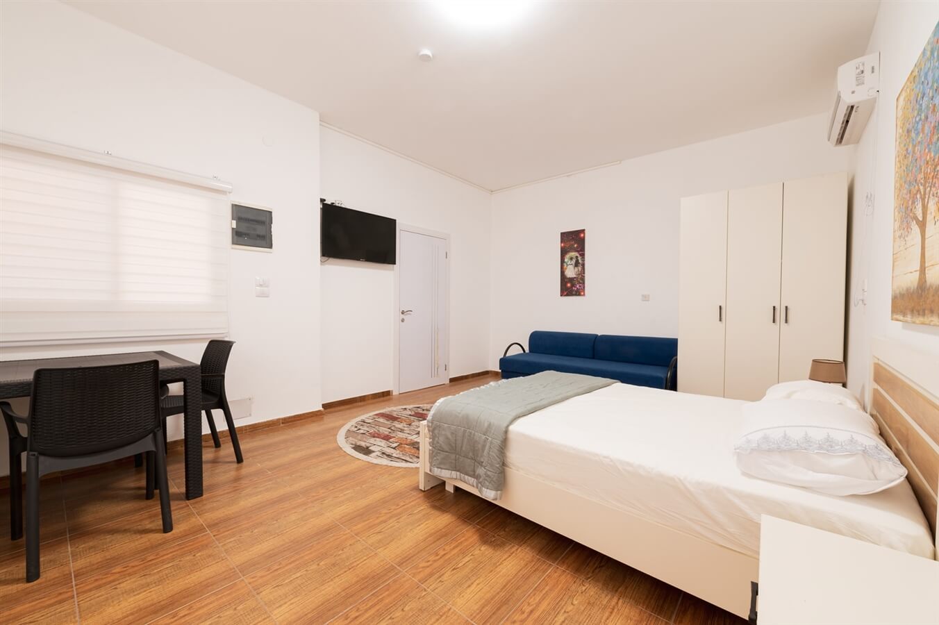 תמונה של יח. זוגית 1 - 2