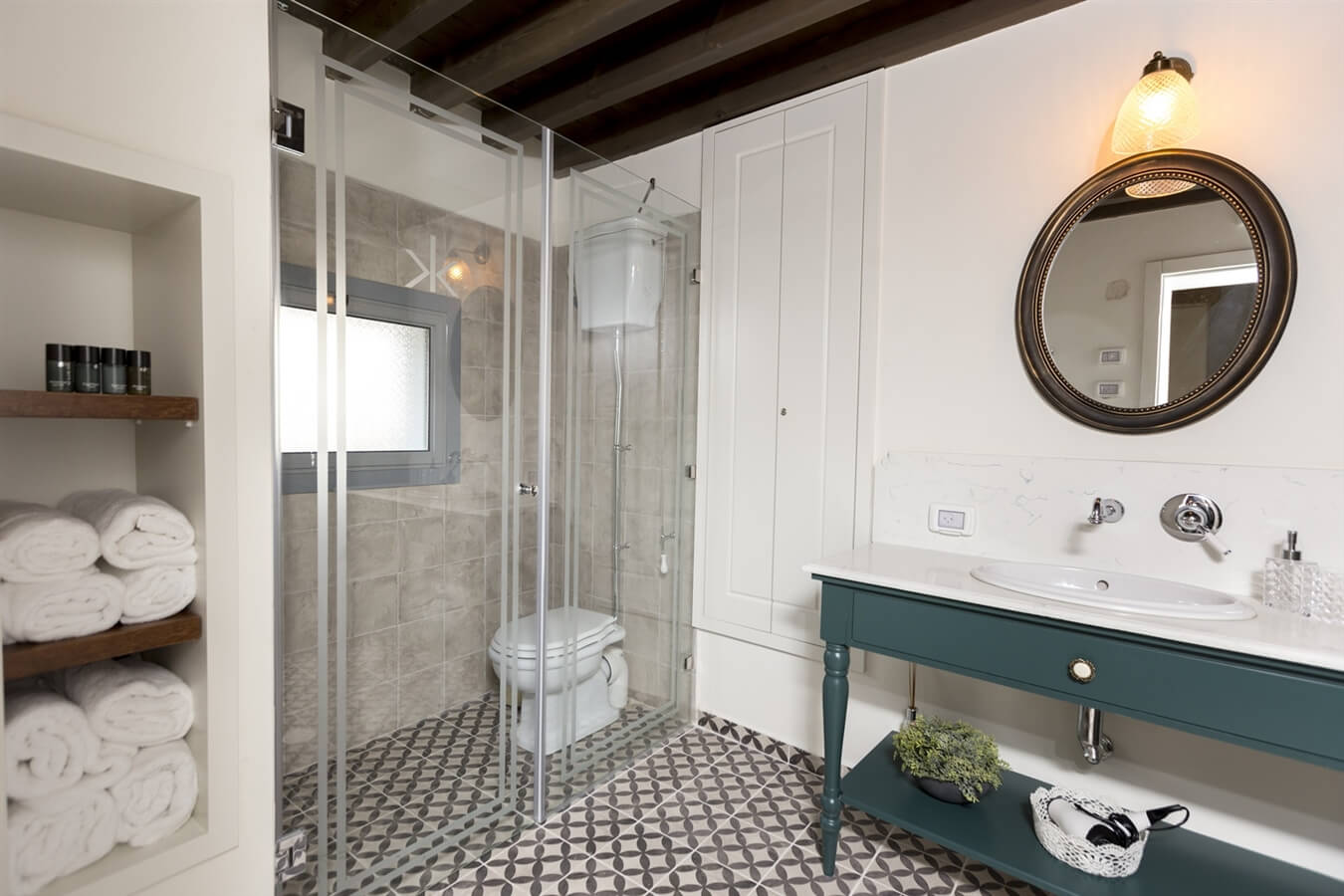 תמונה של דלקס - 5