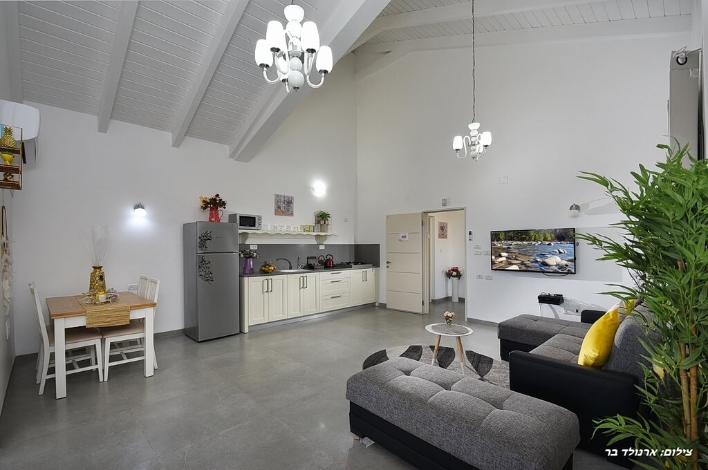 תמונה של סוויטת מיכל - 3