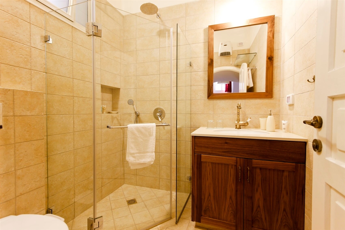 תמונה של סוויטת זנדל - 2