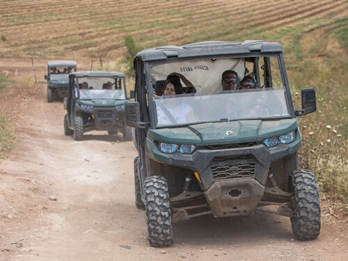 תמונה של טיולי רייזרים וטרקטורונים