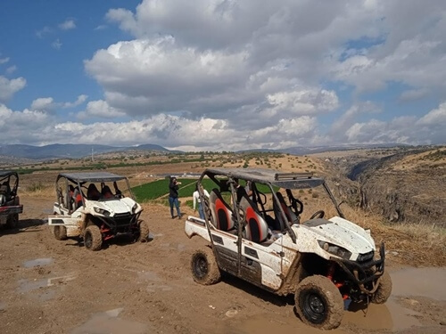 תמונה של טיולי רייזרים וטרקטורונים