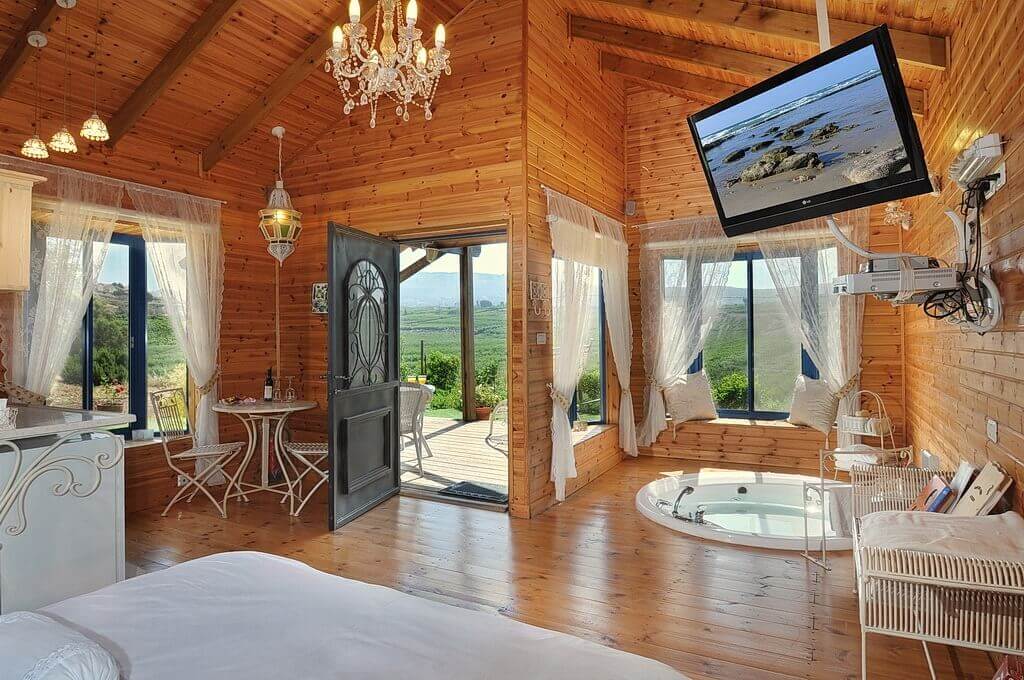 תמונה של בקתת משי בלבן - 7