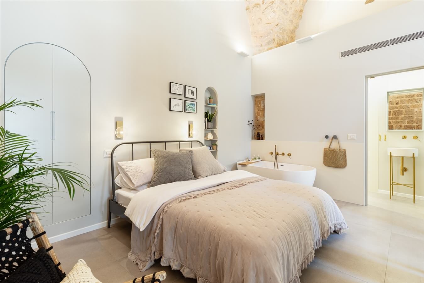 תמונה של מליסנדה III - 1 תמונה של מליסנדה III - 1