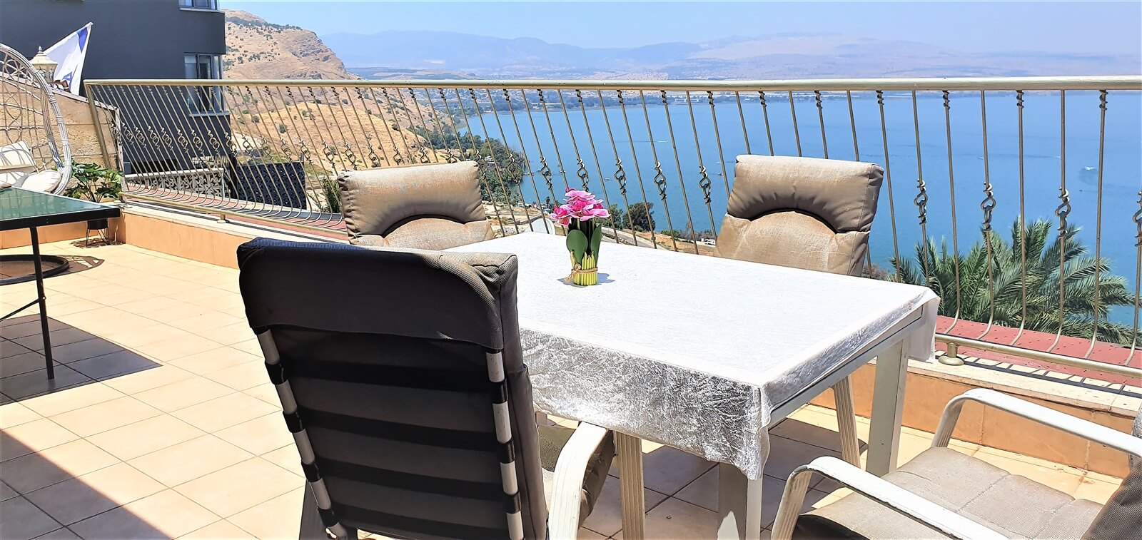 תמונה של דירת מול הכנרת - 1 תמונה של דירת מול הכנרת - 1