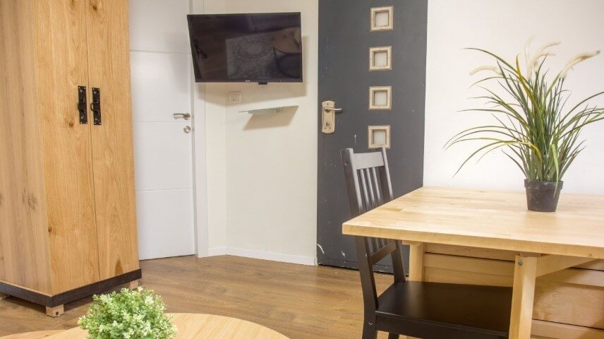 תמונה של דירת 2 חדרים - 4