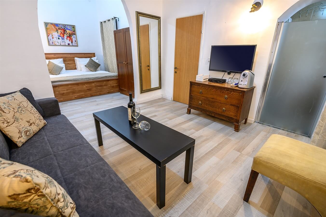 תמונה של חדר שוהם - 1 תמונה של חדר שוהם - 1