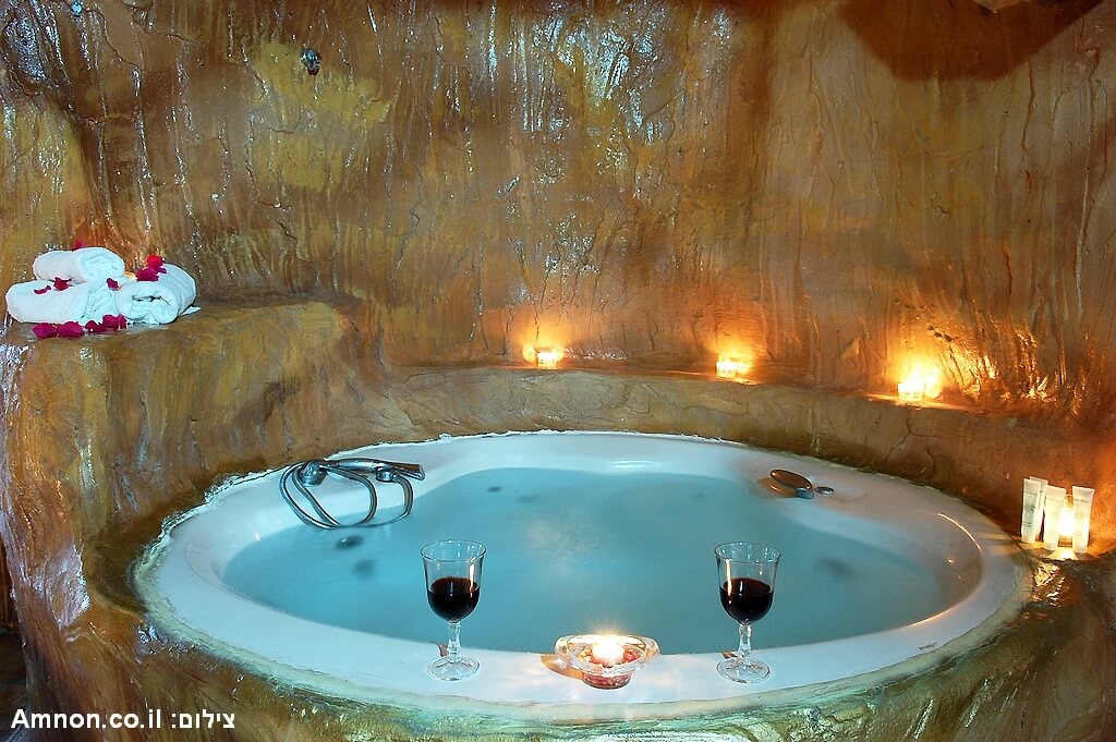 תמונה של המערות והסוויטה - 3