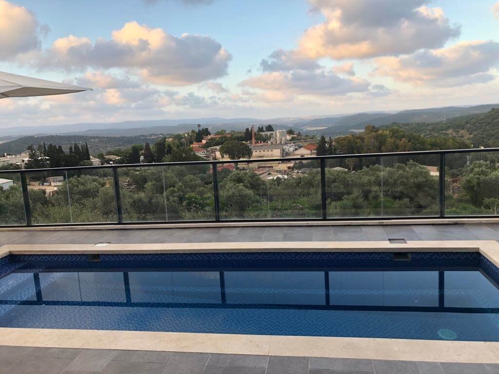 תמונה של תירוש - 4