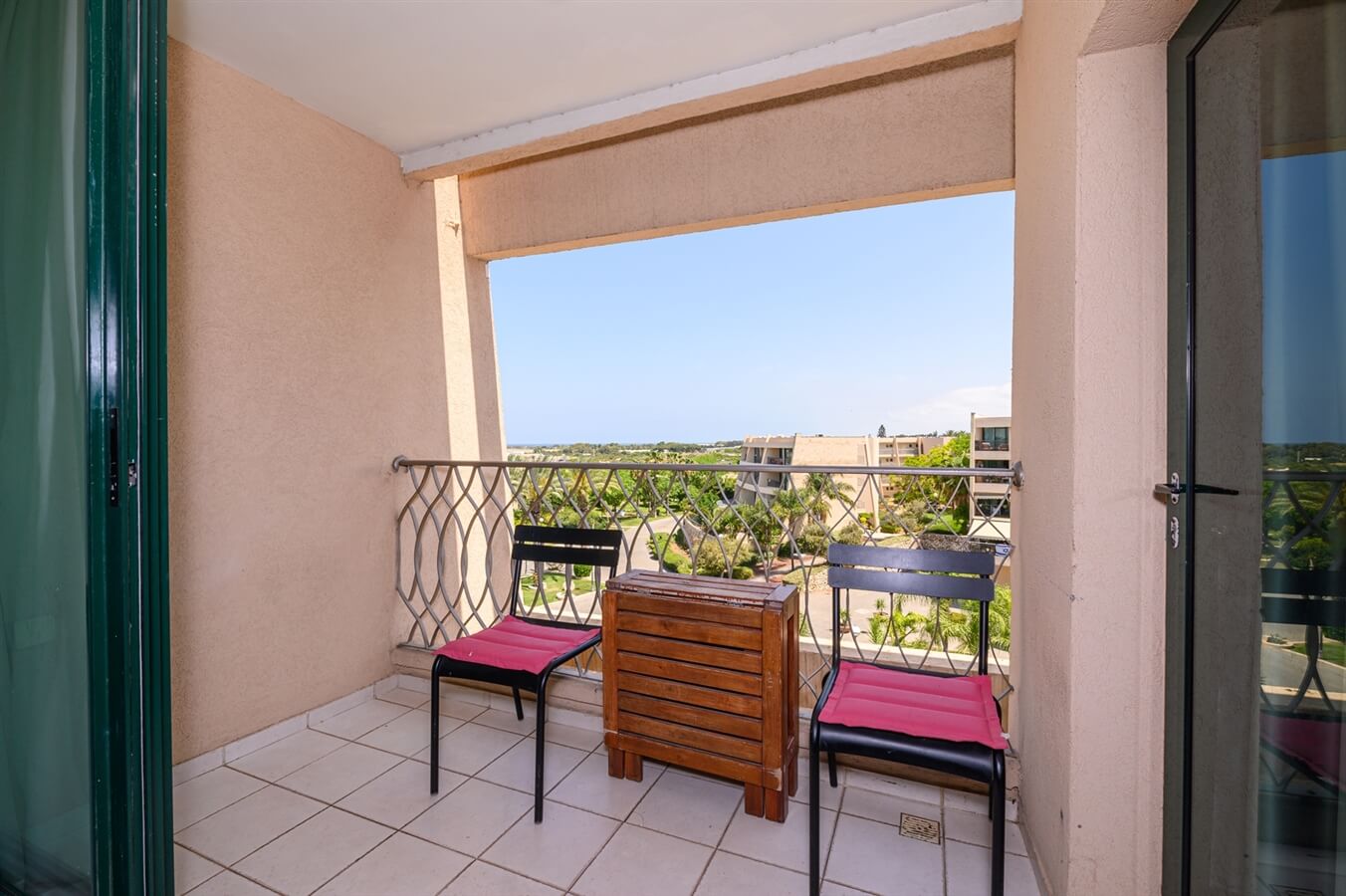 תמונה של H303 - 12