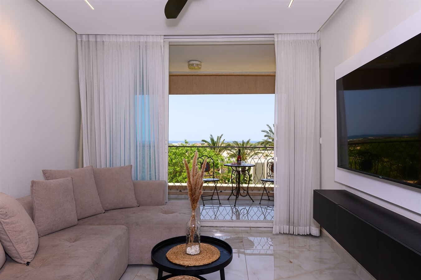 תמונה של B212 - 10