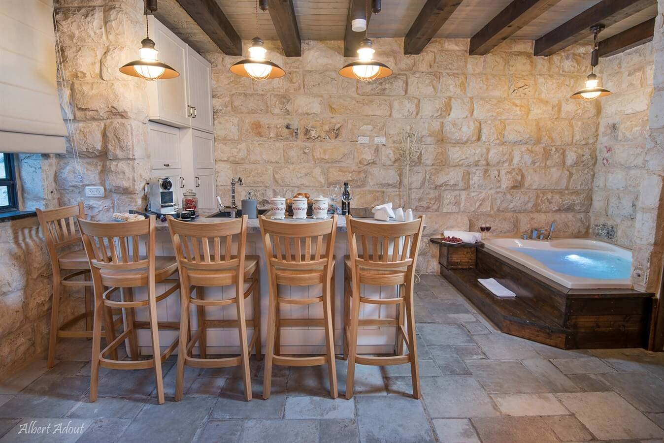 תמונה של סוויטה 2 - 4